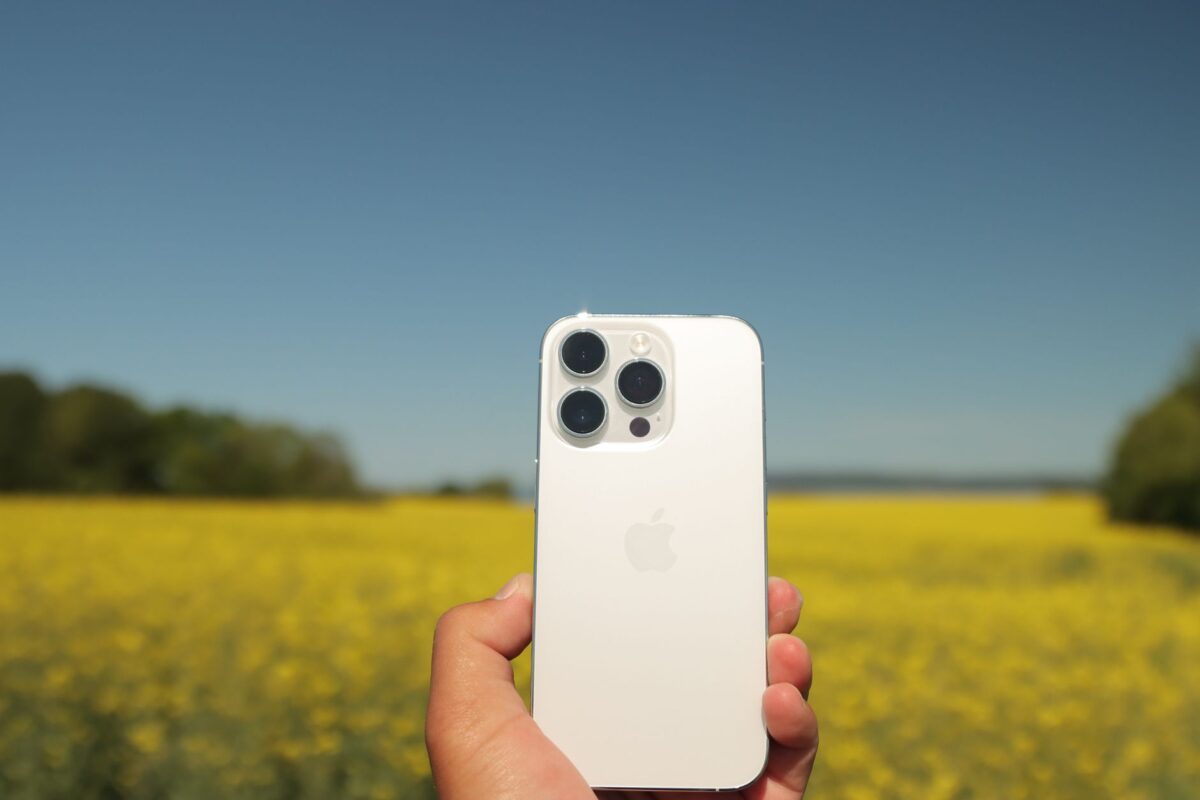 galaxy smarttag iphone portée annoncée mètres